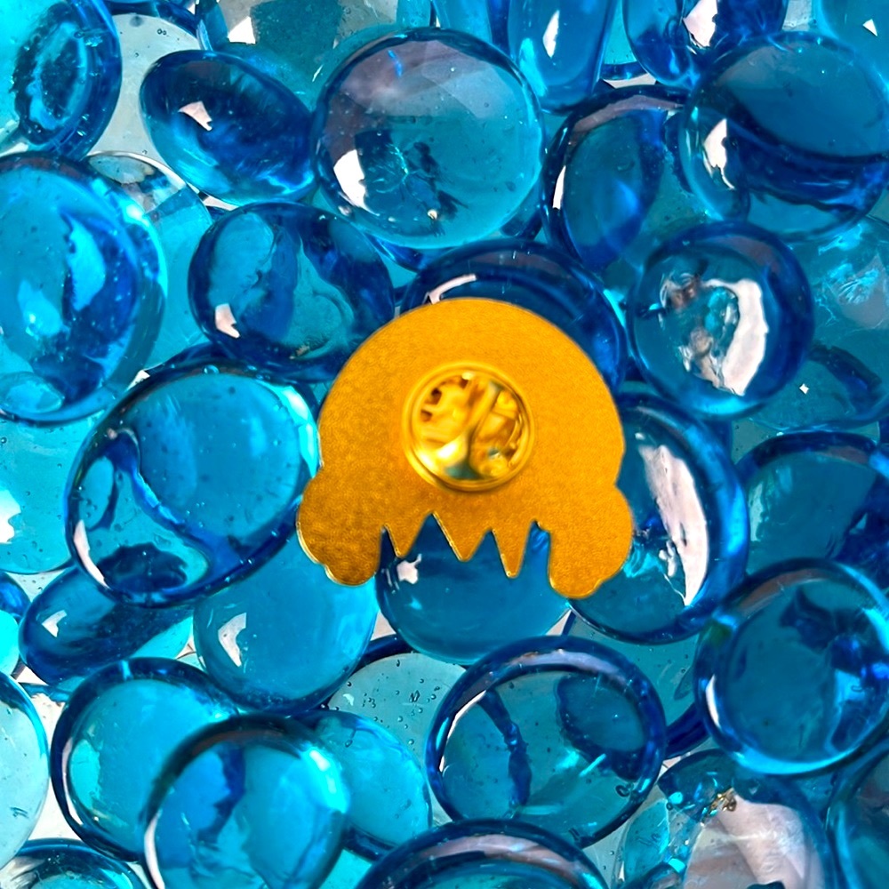 ENAMEL Pin - Picture 2 of 2